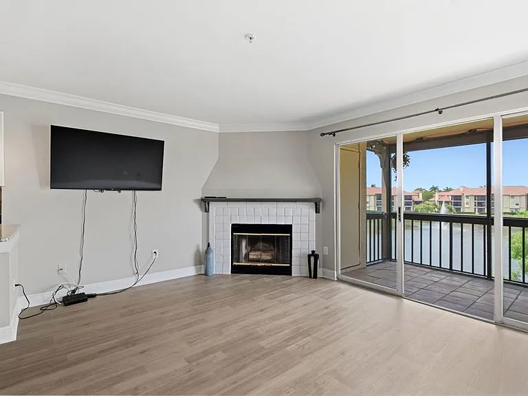 2400 Feather Sound Dr #1136 — Photo 9