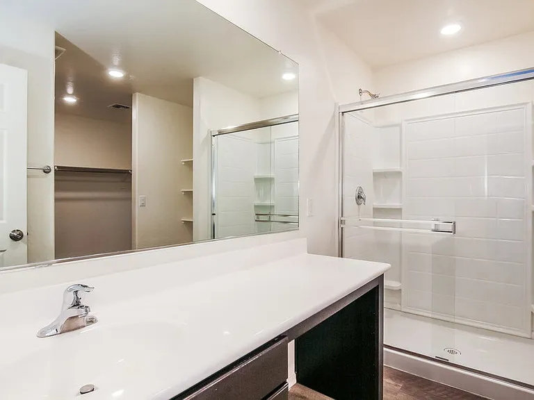 25422 W La Mont Ave — Photo 11