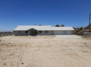 10671 Crystal Aire Rd, Pinon Hills, CA 92372