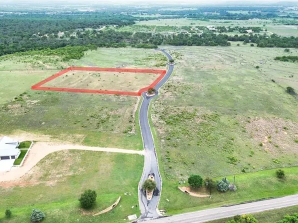 3 Harvest Hills Ln, Fredericksburg, TX 78624