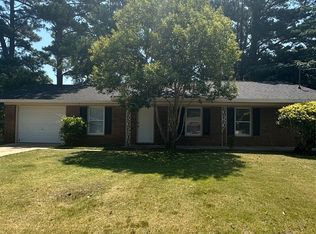 114 Glenwood Ln, Enterprise, AL 36330