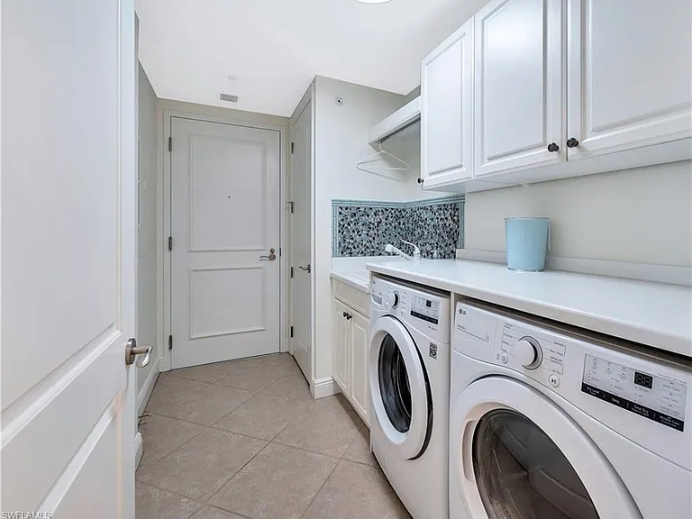 23850 Via Italia Cir #204 — Photo 32