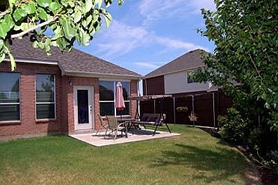 2nd image of 311 Del Cano Dr