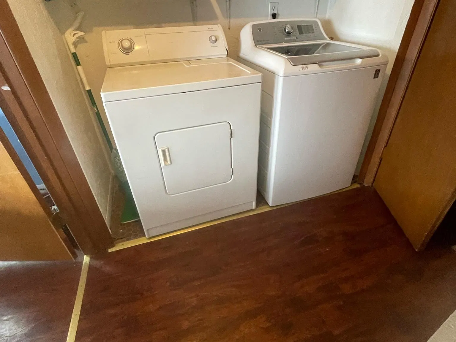 2 bed, 1100 sqft, $1,800 — Photo 4