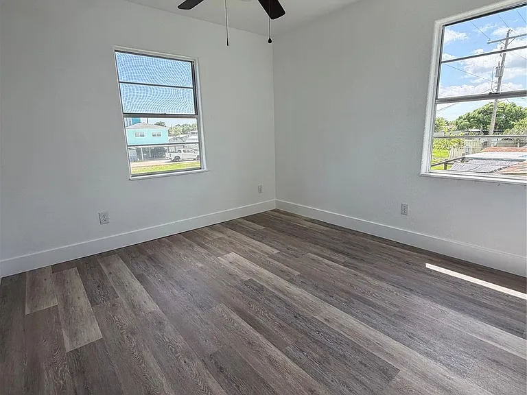 4522 County Road 459C — Photo 15