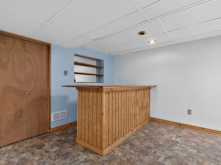 402 Candlewood Way — Photo 36