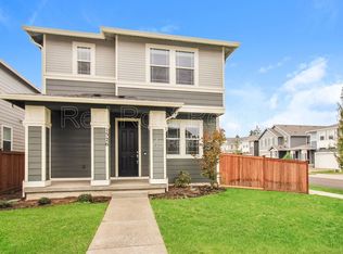 1526 27th St NW, Puyallup, WA 98371