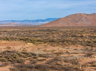 E Silver Lining Ln, Pearce, AZ 85625