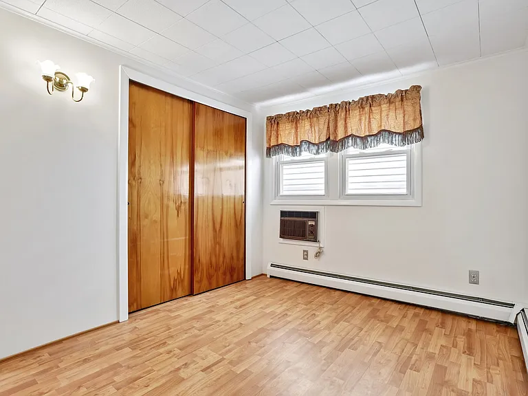 18 Patterson St — Photo 27