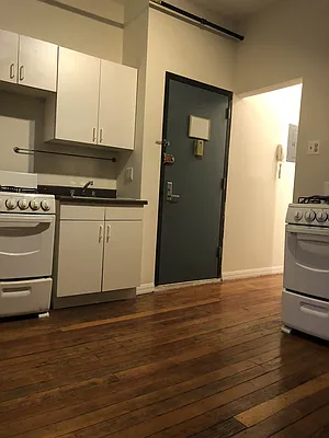 Rented by Urban Real Estate Property Group Inc | media 1