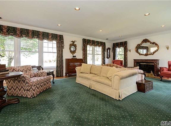 5th image of 10 Country Meadow Ct