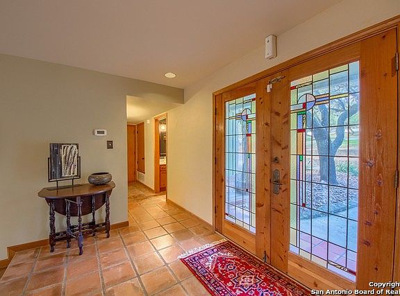 5th image of 5722 Circle Oak Dr