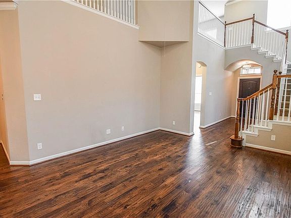 4th image of 6655 Escondido St
