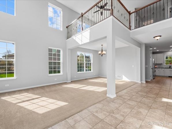 12313 Bartelt Ct, Huntley, IL 60142