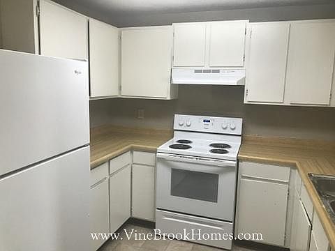 5th image of 8800 Foxgate Ct