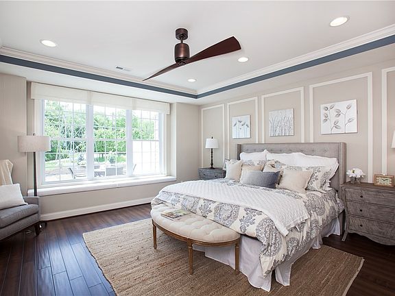 4th image of 111 Continental Ln