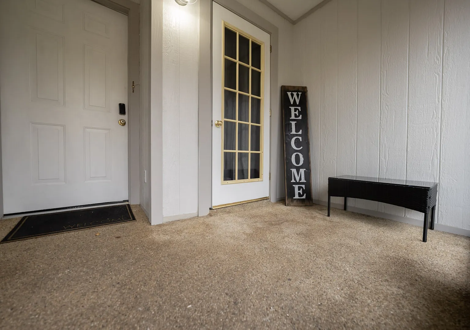 Denton's Premier Stay: Minutes from UNT and UTD — Photo 2