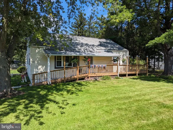 717 Boal Ave, Boalsburg, PA 16827