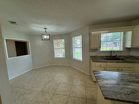 4th image of 1688 Cedrus Ln
