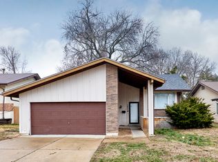 1622 Barkwood Dr, Florissant, MO