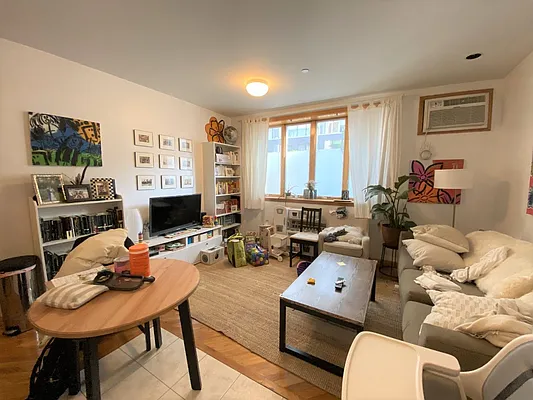 Rented by Corcoran | media 10
