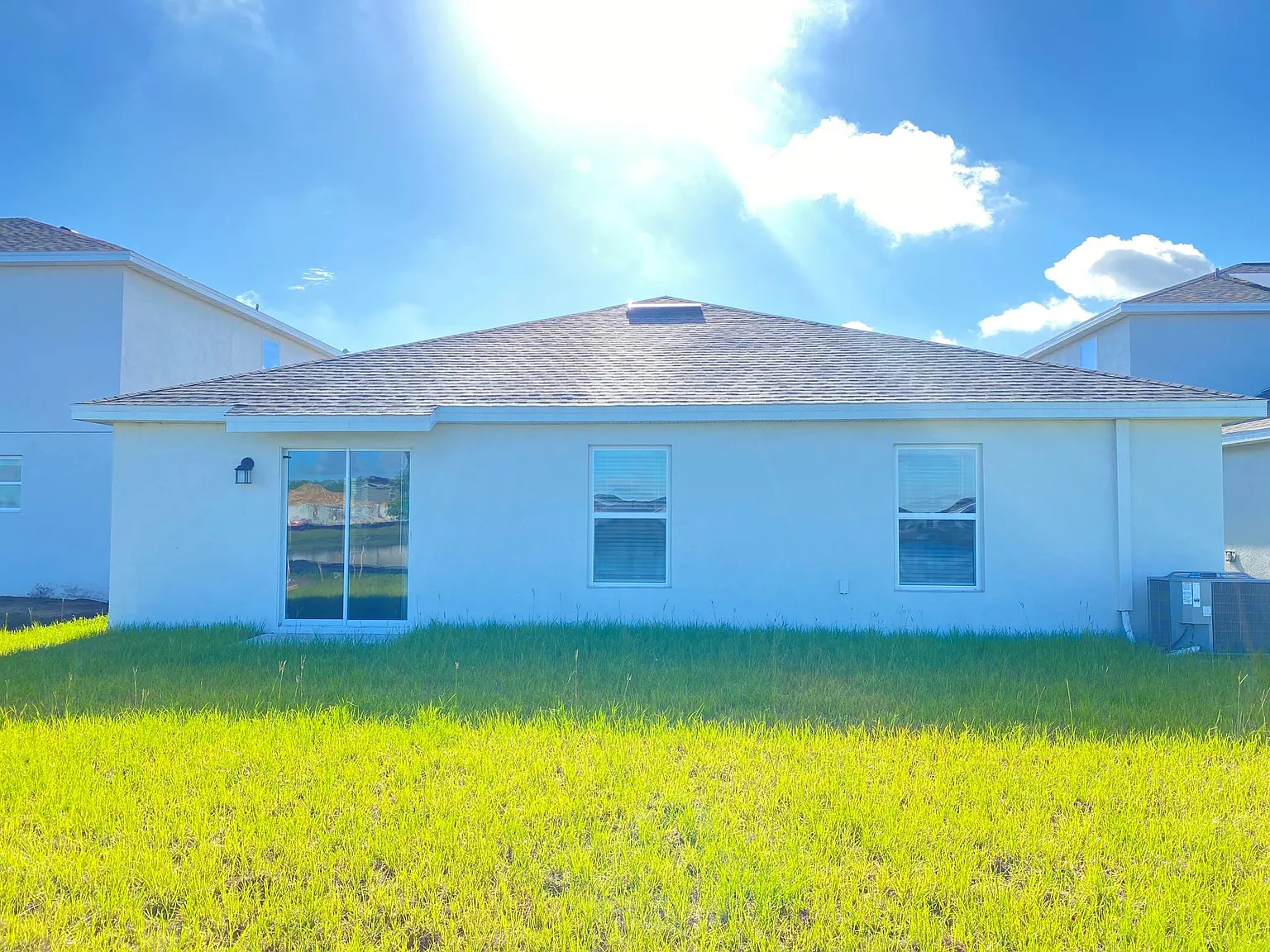 340 Pineywoods St — Photo 4