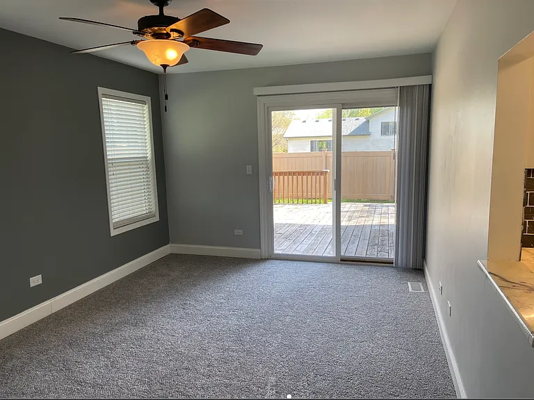 1083 Towner Dr — Photo 9