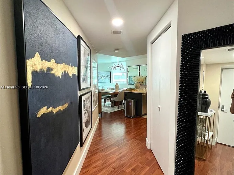 500 Brickell Ave #1410 — Photo 20