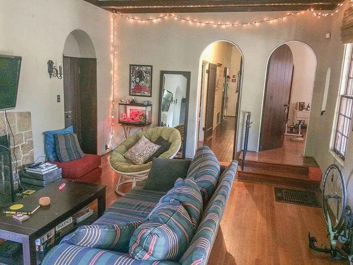 3 bed, 1400 sqft, $3,400 — Photo 1