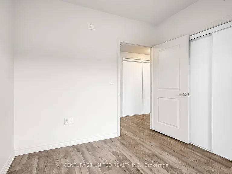82 Munroe St #102 — Photo 17