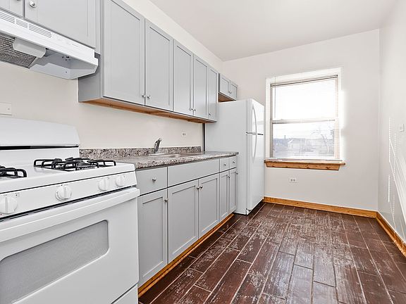 2nd image of 6320-28 S Troy St #6326-3A