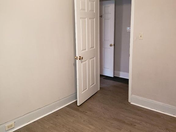 5th image of 531 Main St #531