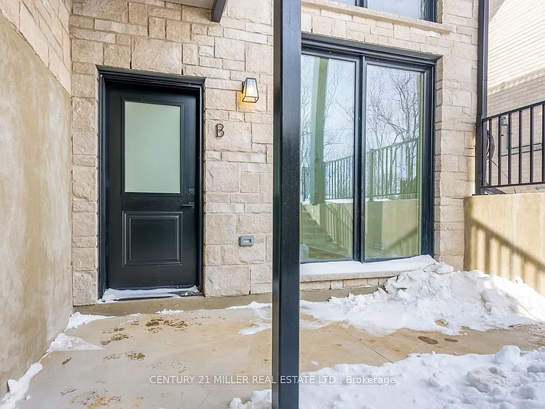 153 Richardson St #B — Photo 2