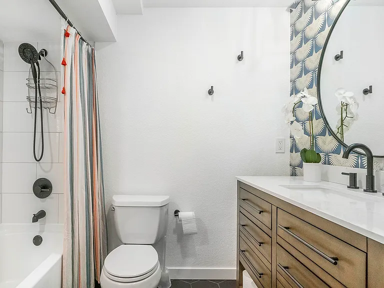 11440 W 66th Pl — Photo 36