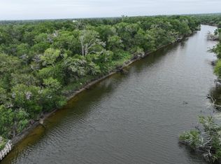 341 Mission River Oaks Rd, Woodsboro, TX 78393