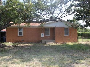 306 Norton Dr, Aurora, TX 76078