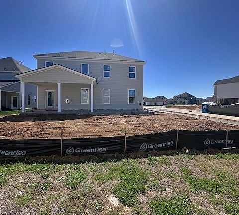 4th image of 513 Red Barn Way