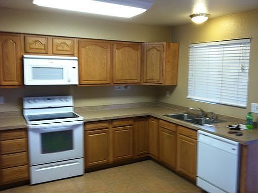 5th image of 5615 S Beck Ave