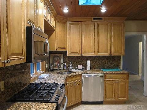 4th image of 25114 Thebes Ave