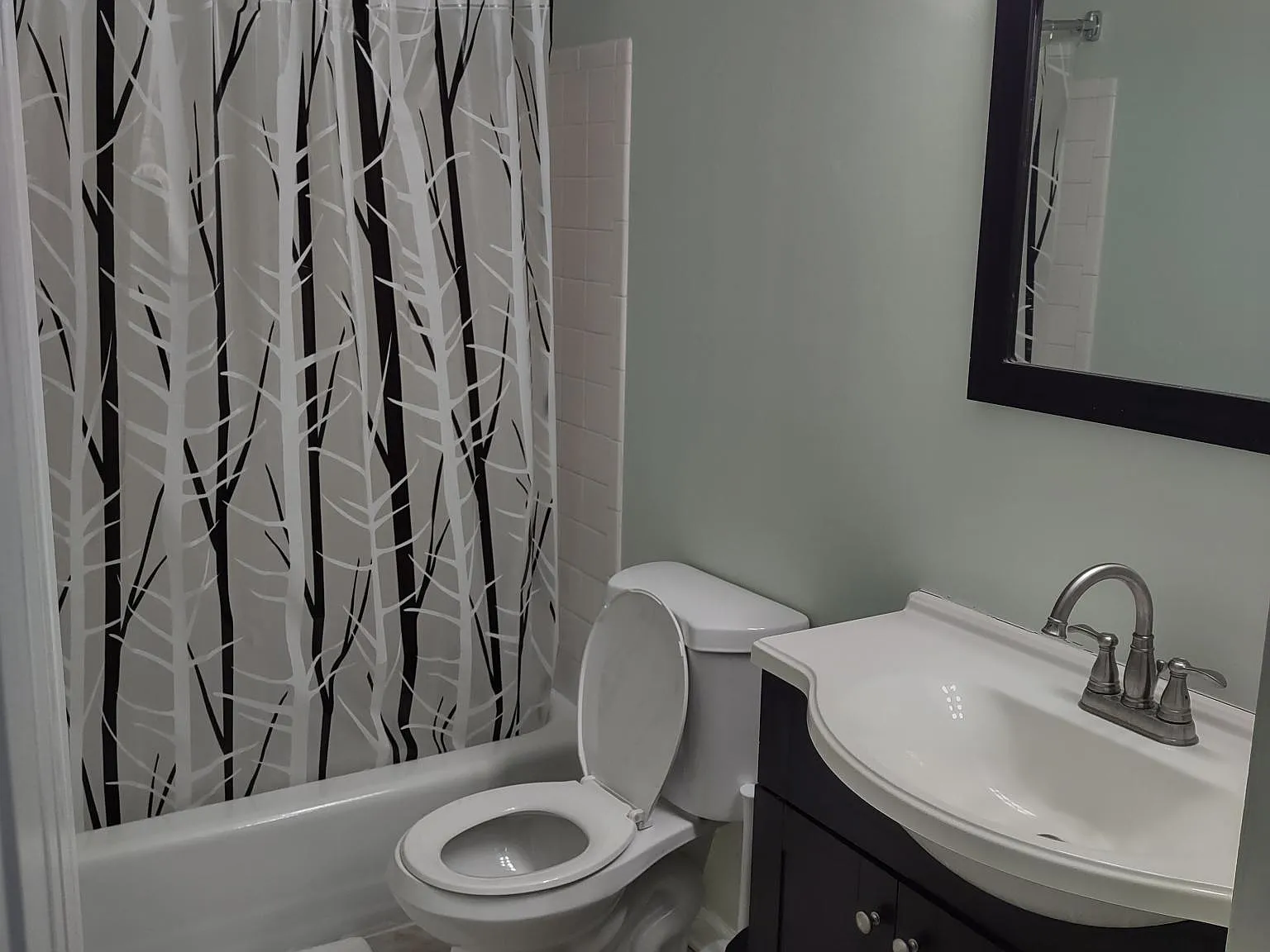 2 bed, 1.5 bath, 1000 sqft, $1,800 — Photo 3