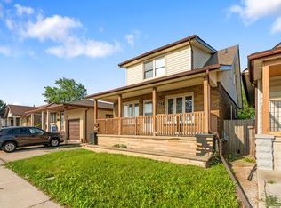 2417 Howard Ave, Windsor, ON N8X3V5