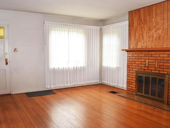 5th image of 2367 Zollinger Rd