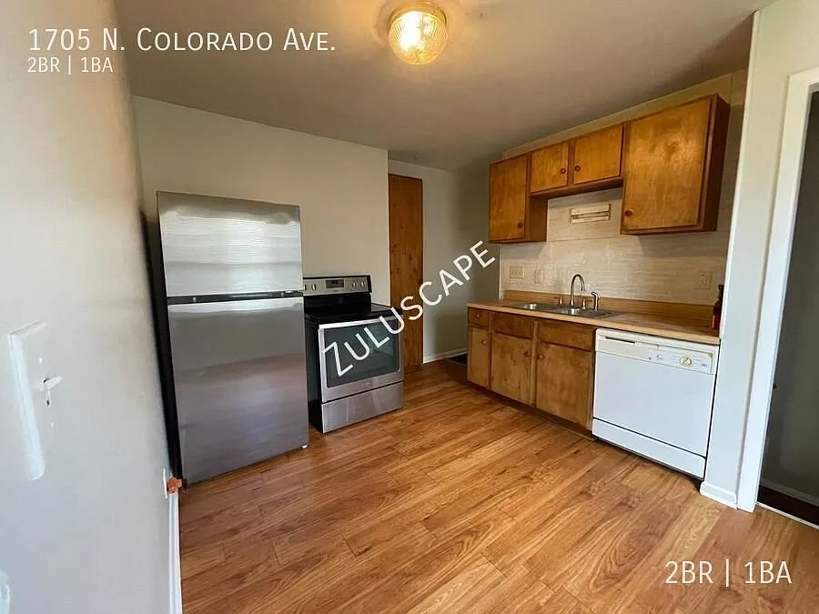 1705 n. Colorado/ 2 bed 1 bath duplex in Irvington Area — Photo 4