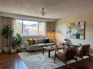 10121 162nd St NW #T5P-23L7, Edmonton, AB