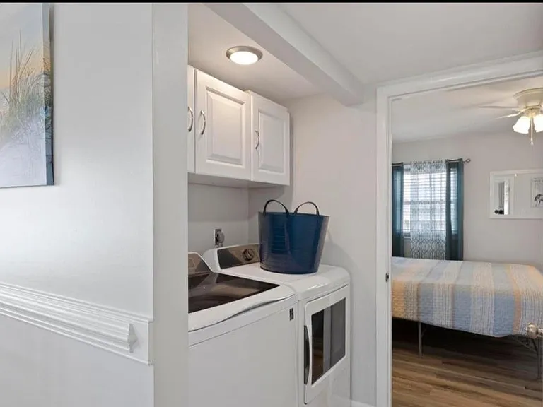 219 Seashore Dr #219 — Photo 9