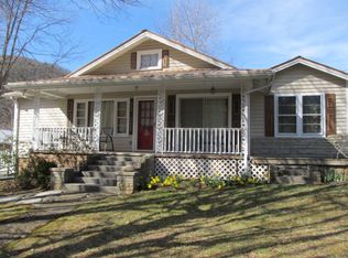 187 Odoms Chapel Rd, Bakersville, NC 28705