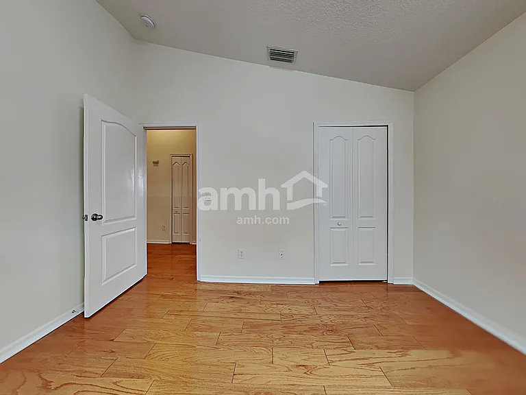 1002 Harvest Moon Dr — Photo 12
