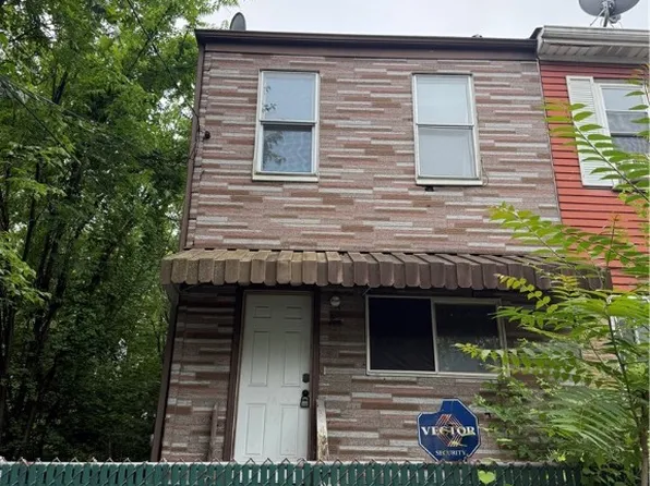 10 Courtright St, Pittsburgh, PA 15212