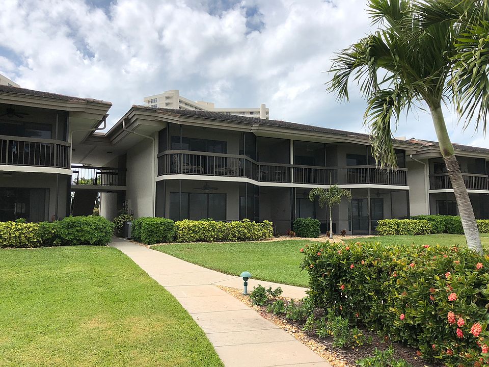 1st image of 615 Seaview Ct APT 4