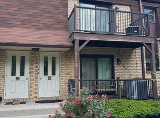 1310 Normandy Ct, Flemington, NJ 08822